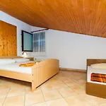 Crljenko Appartement Povljana