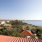 Crljenko * Povljana