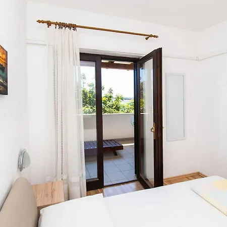 Apartament Crljenko