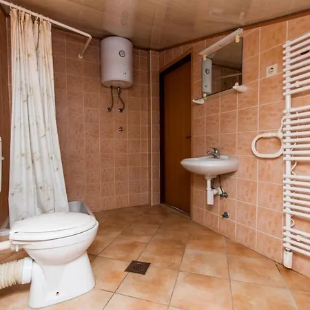 Crljenko Apartament *