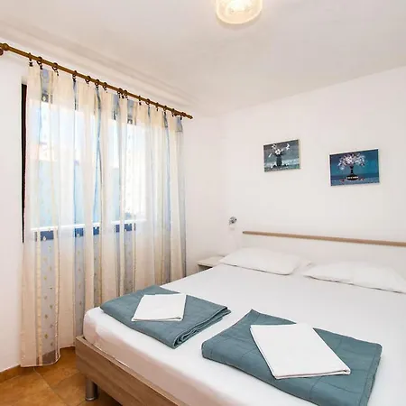 Crljenko Apartament