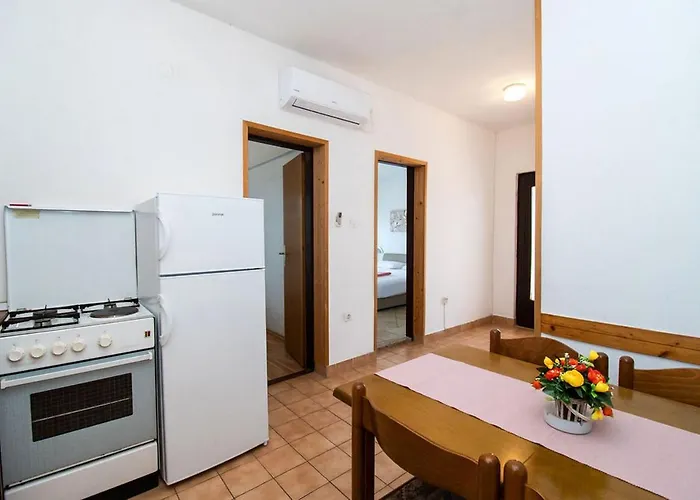 Apartman Crljenko Povljana