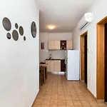 Crljenko * Povljana