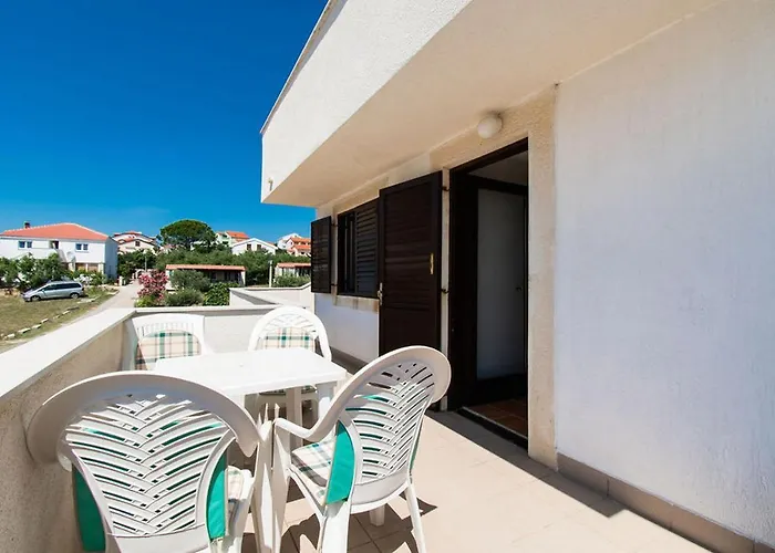 Apartman Crljenko Povljana